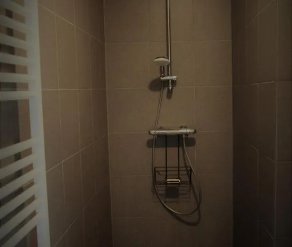 Hoeve De Mertel Värdshus *