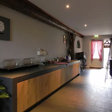 Hoeve De Mertel イン